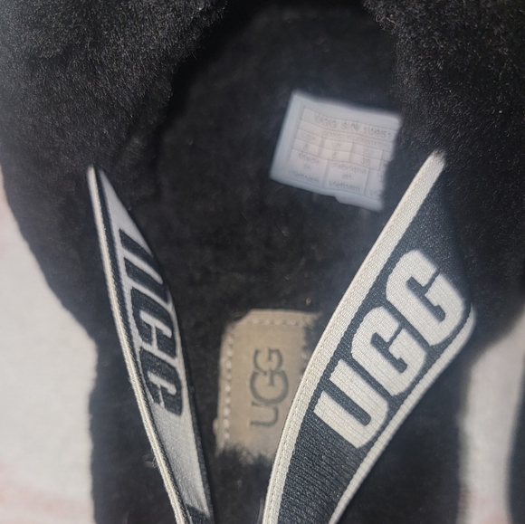 Ugg fussy  slides - Picture 5 of 5